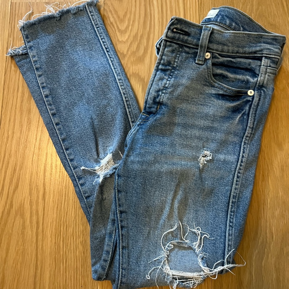 Gap High Rise Slim Straight Size 27